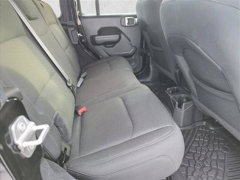 Used 2022 Jeep Wrangler Unlimited Sport AWD/4WD image 23