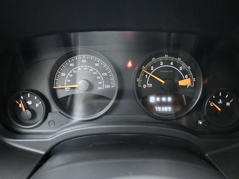 Used 2017 Jeep Patriot High Altitude image 12