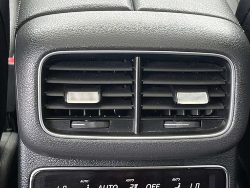 Used 2020 Mercedes-Benz GLE 350 4MATIC image 18