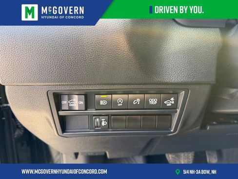 Used 2024 Toyota Tundra SR5 w/ SR5 Convenience Package AWD/4WD image 20