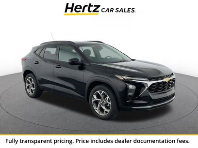 Used 2025 Chevrolet Trax LT w/ LT Convenience Package