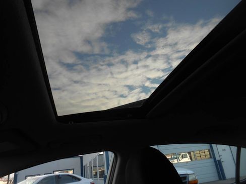 Used 2018 Hyundai Elantra Value Edition image 12