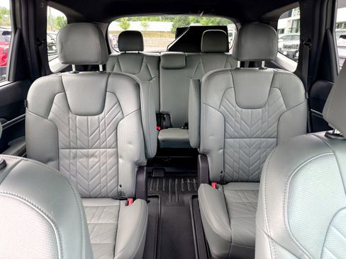 Certified 2023 Kia Telluride EX X-Line AWD/4WD image 12