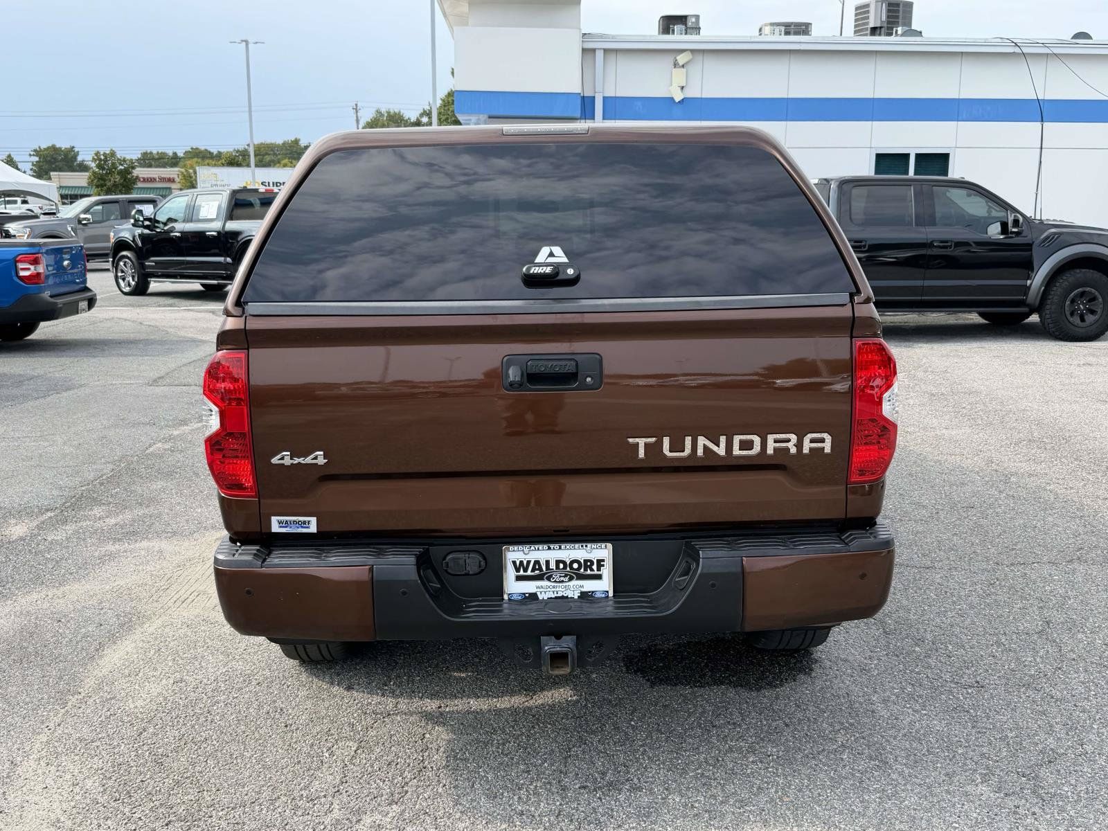 Used 2014 Toyota Tundra 1794 Edition AWD/4WD image 3