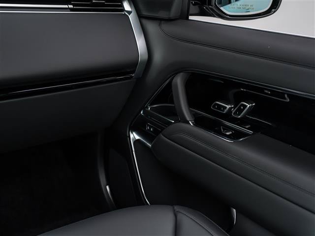 New 2026 Land Rover Range Rover SE AWD/4WD image 30
