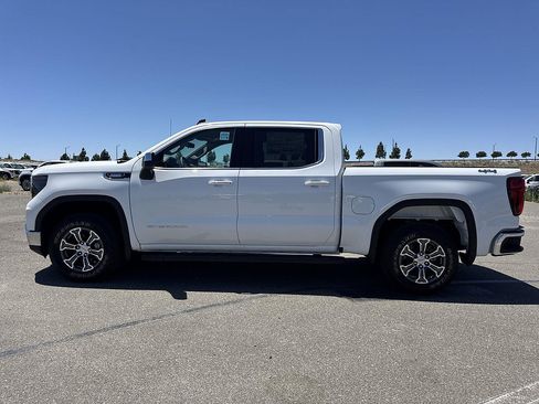 New 2026 GMC Sierra 1500 SLE AWD/4WD image 5