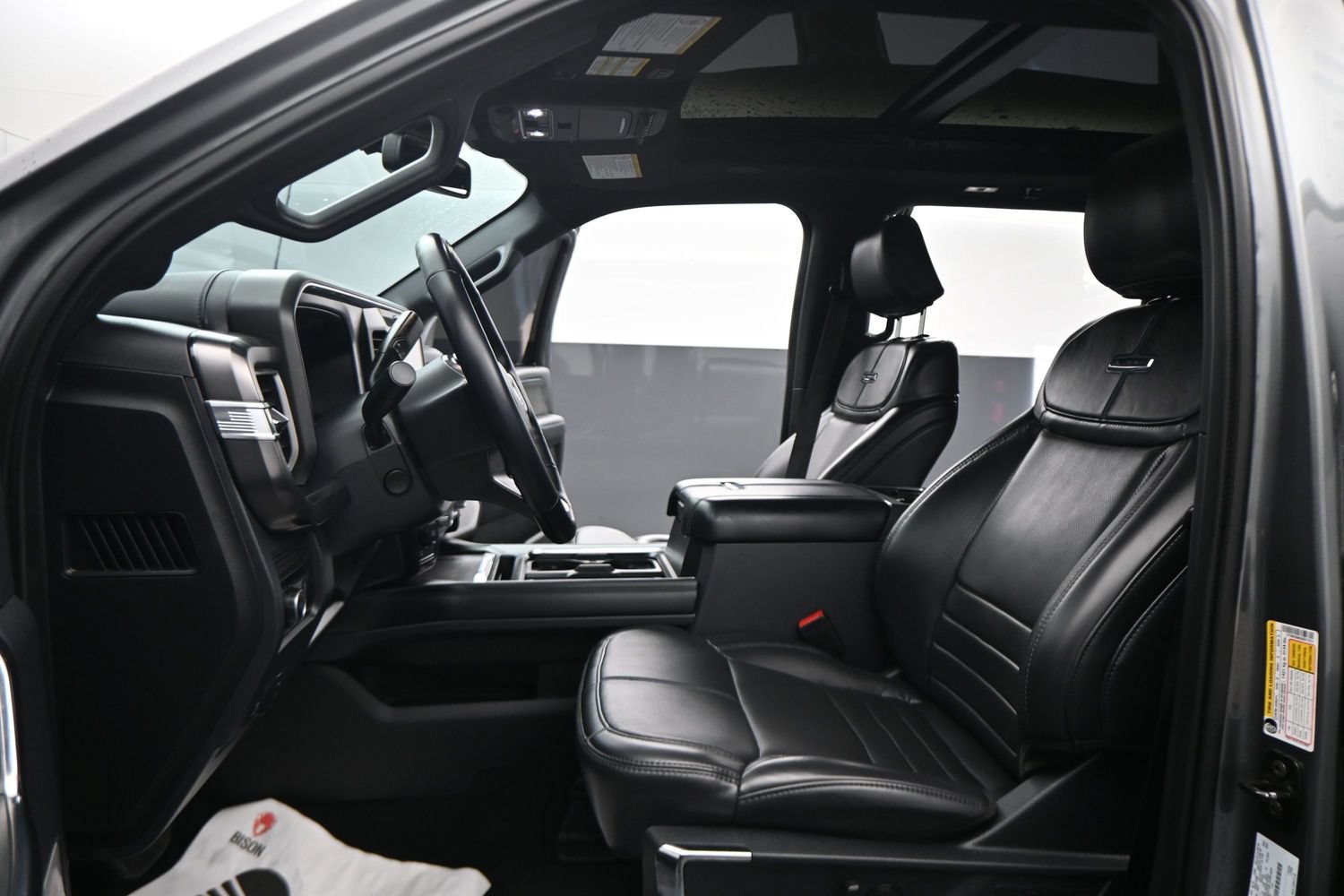 Used 2025 Ford F250 Platinum AWD/4WD image 19