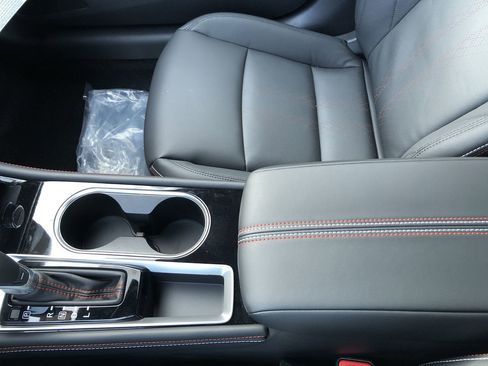 New 2025 Nissan Altima 2.5 SR w/ SR Premium Package image 25