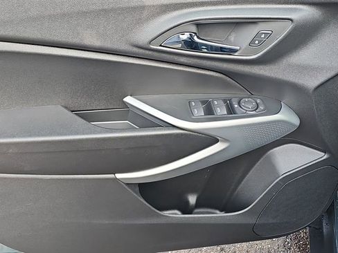 New 2026 Chevrolet Trax LS w/ LS Convenience Package image 19