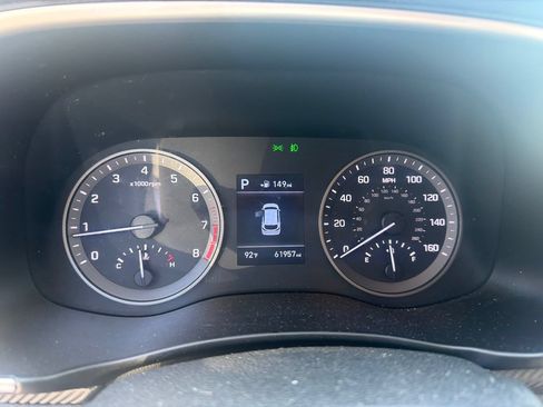 Used 2019 Hyundai Tucson Sport FWD image 9