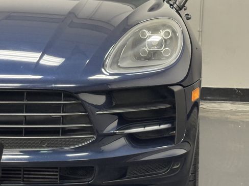 Used 2019 Porsche Macan image 8