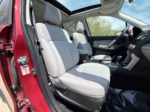 Used 2017 Subaru Forester 2.5i Premium w/ All-Weather Package AWD/4WD image 19