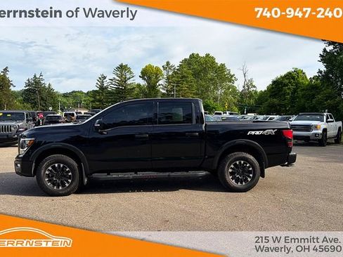 Used 2021 Nissan Titan PRO-4X w/ Pro-4x Convenience Package AWD/4WD image 4