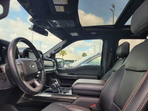 Used 2022 Ford F150 Lariat w/ Equipment Group 502A High AWD/4WD image 5