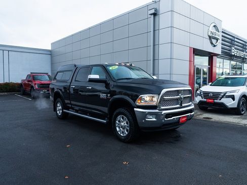 Used 2017 RAM 3500 Laramie w/ Snow Chief Group image 28