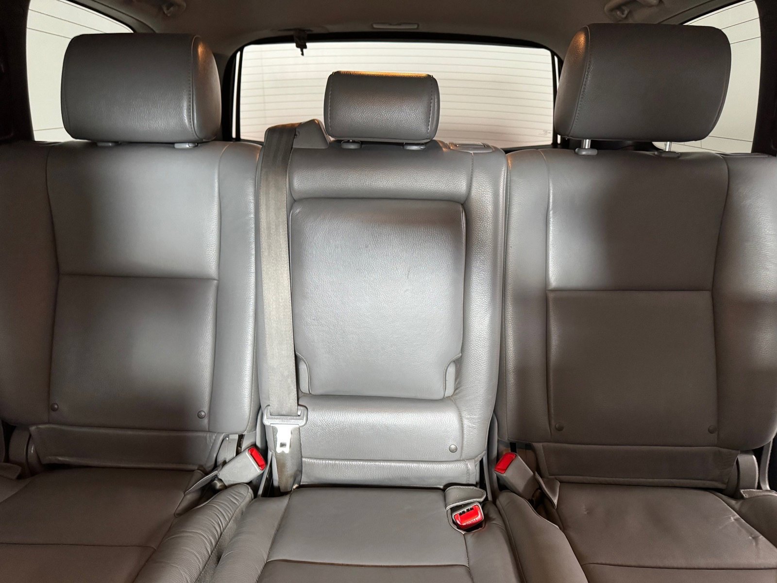 Used 2014 Toyota Sequoia SR5 w/ Premium Package AWD/4WD image 18