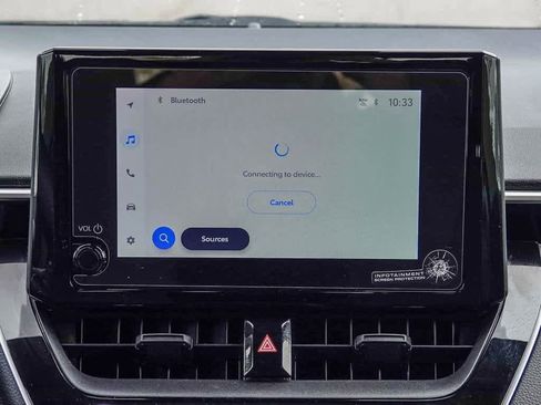 Used 2025 Toyota Corolla SE image 13