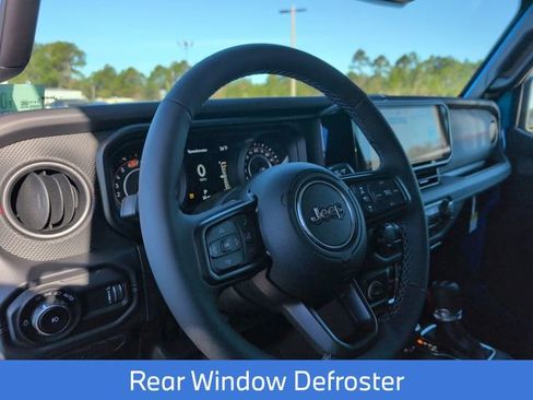 New 2026 Jeep Wrangler Unlimited Rubicon AWD/4WD image 15