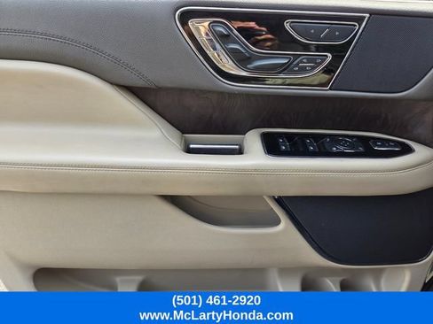 Used 2022 Lincoln Navigator L Reserve AWD/4WD image 34