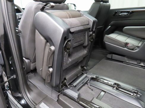 Used 2025 Chevrolet Suburban High Country w/ Sun And Tow Package image 68