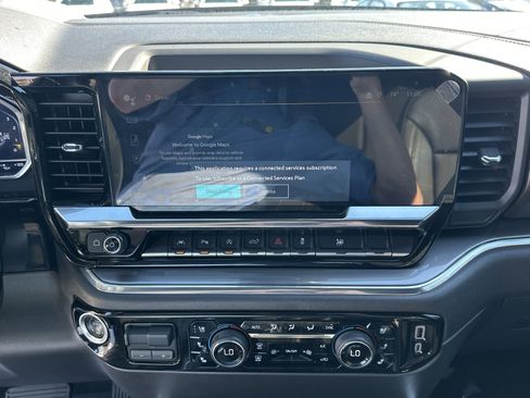 Used 2024 Chevrolet Silverado 1500 High Country w/ High Country Premium Package image 24