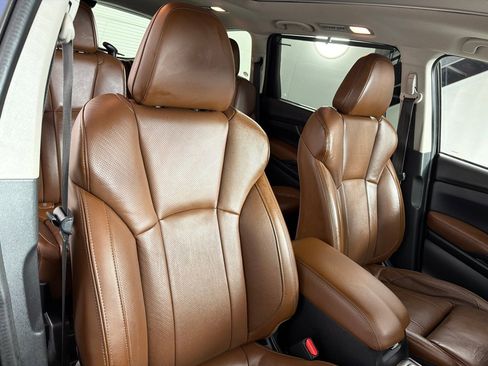 Used 2019 Subaru Ascent Touring w/ Popular Package #2 image 27