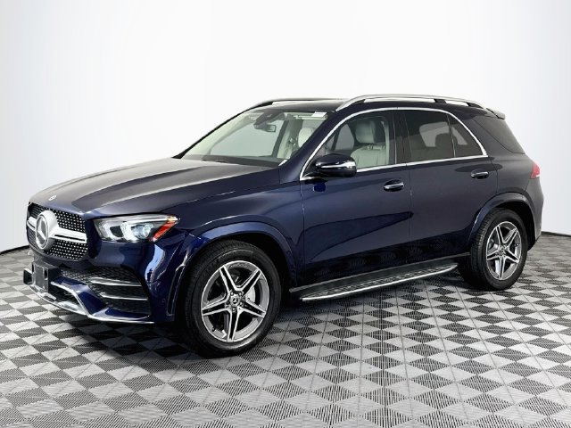 Used 2022 Mercedes-Benz GLE 350 w/ AMG Line Exterior image 4