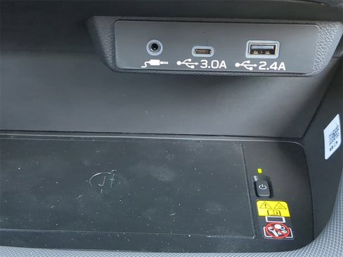 Certified 2026 Subaru Forester Premium image 23