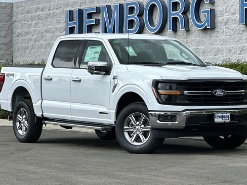 New 2025 Ford F150 XLT w/ Equipment Group 302A MID image 2