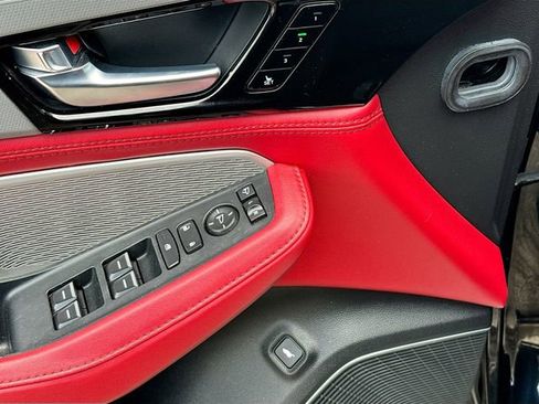 Used 2023 Acura MDX A-Spec image 17