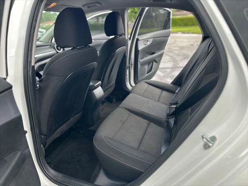 Used 2022 Kia Forte LXS image 14