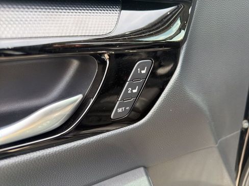 Used 2025 Honda CR-V EX-L image 27