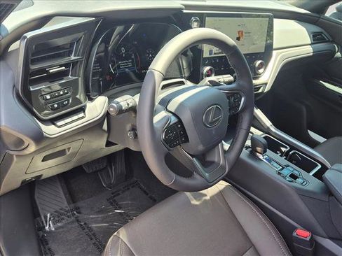 Used 2026 Lexus TX 350 AWD w/ Technology Package image 9