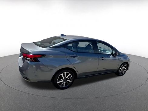 Used 2025 Nissan Versa SV FWD image 11
