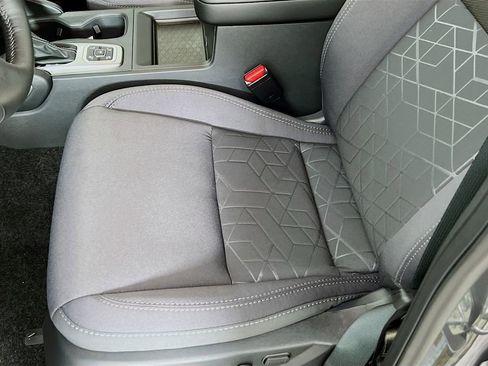 New 2026 Nissan Frontier SV w/ SV Convenience Package image 17