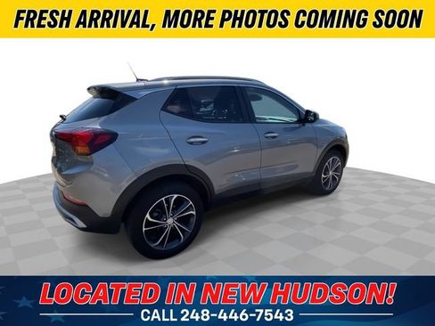 Used 2023 Buick Encore GX Select w/ Safety Package II AWD/4WD image 2