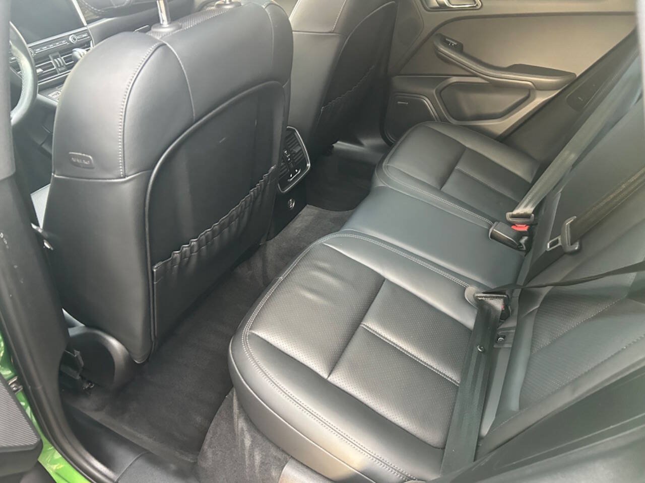 Used 2019 Porsche Macan AWD/4WD image 41