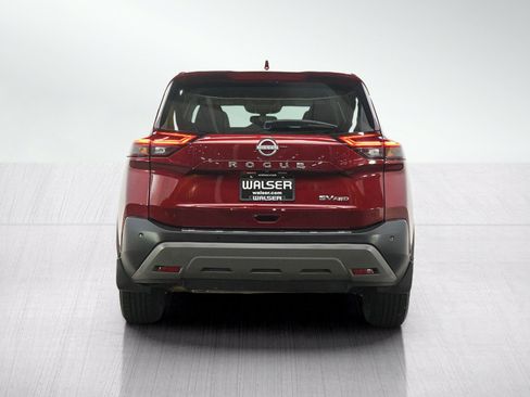 Used 2023 Nissan Rogue SV AWD/4WD image 4