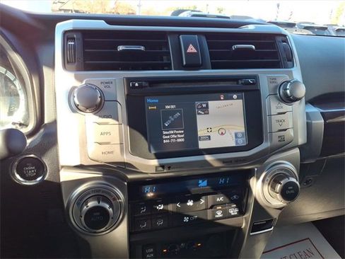 Used 2017 Toyota 4Runner Limited image 17