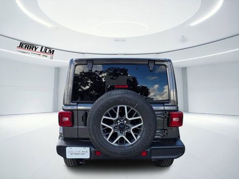 New 2025 Jeep Wrangler Unlimited Sahara w/ Safety Group AWD/4WD image 5