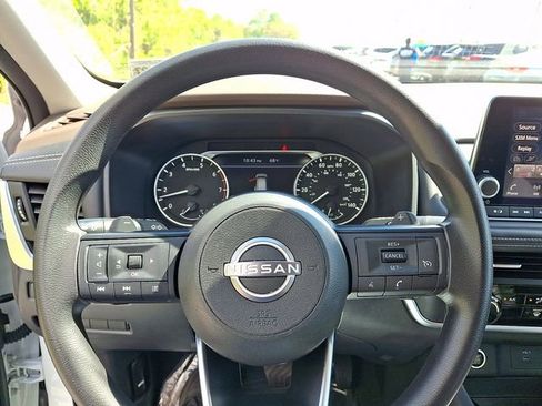 Used 2022 Nissan Rogue S AWD/4WD image 18