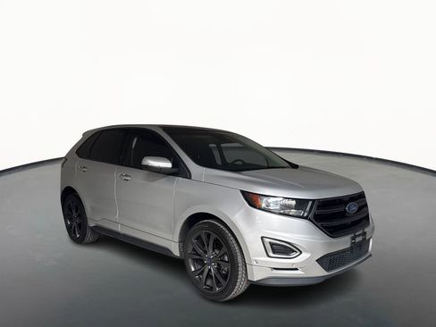 Used 2015 Ford Edge Sport w/ Equipment Group 401A image 3