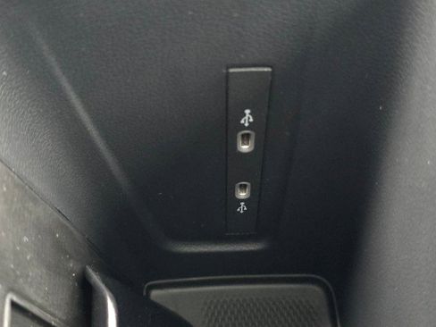 New 2026 Volkswagen Tiguan SE R-Line image 37