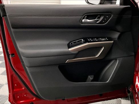 New 2025 Nissan Pathfinder Platinum w/ Cargo Package image 60