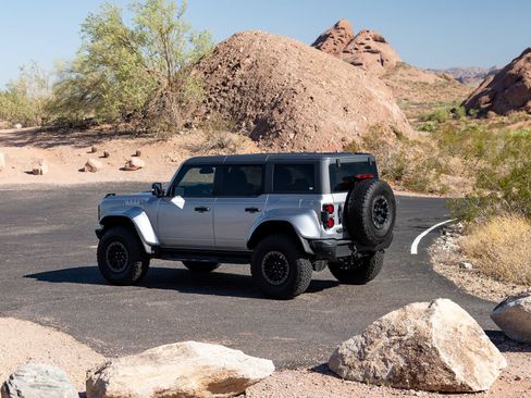 Used 2024 Ford Bronco Raptor AWD/4WD image 16