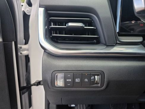New 2026 GMC Terrain Elevation w/ Elevation Premium Package FWD image 30