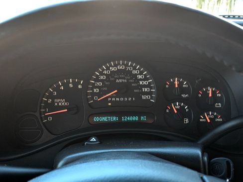 Used 2006 Chevrolet Avalanche Z66 w/ Sun And Sound Package image 74