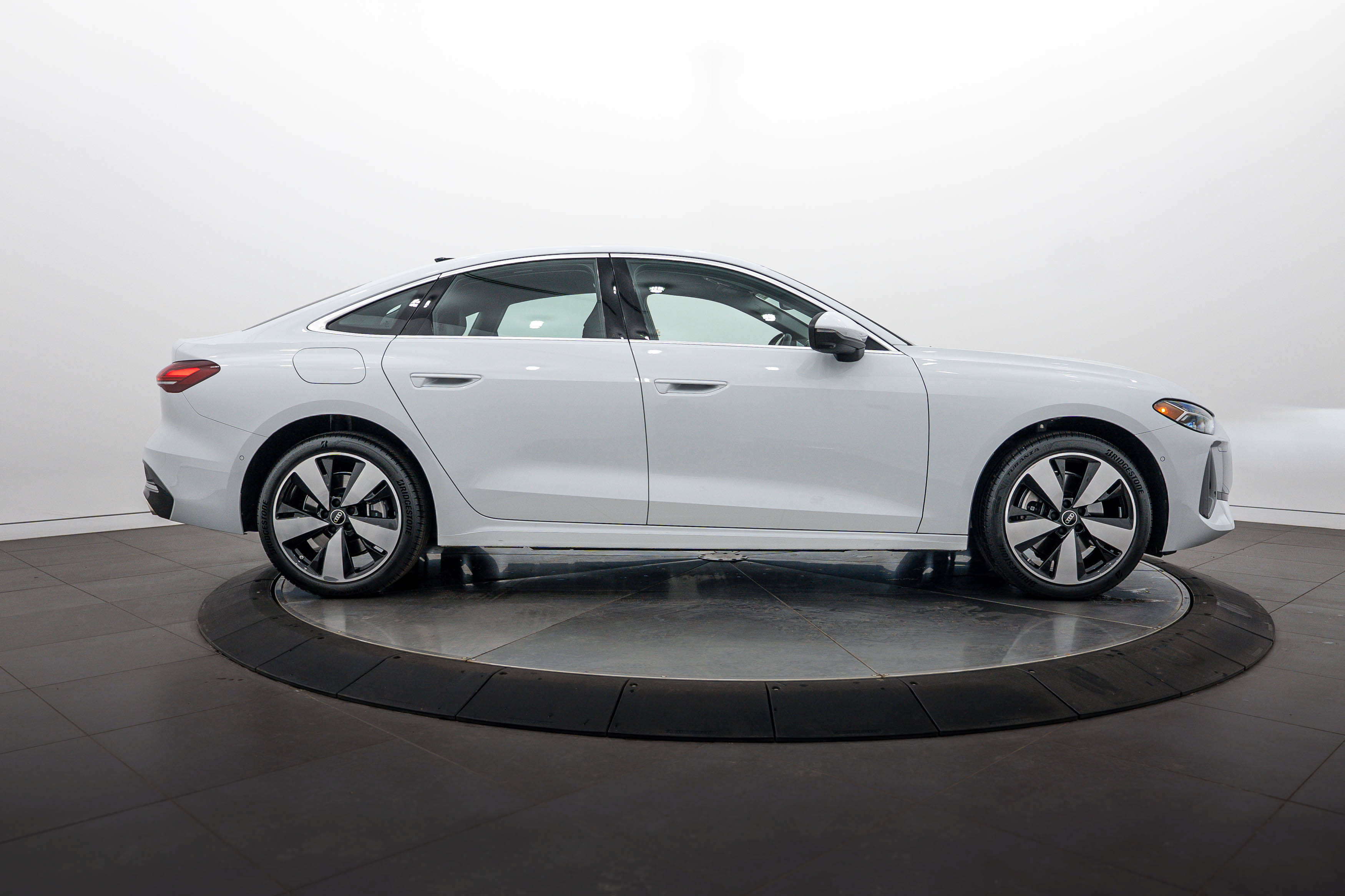 Used 2025 Audi A5 Premium Plus AWD/4WD image 3