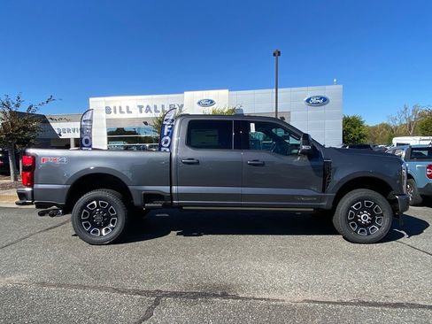 New 2026 Ford F250 Platinum image 3