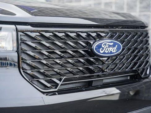 New 2026 Ford Maverick XLT w/ XLT Luxury Package image 15